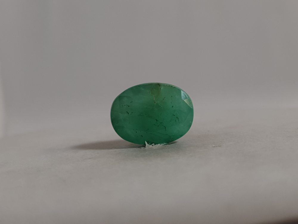NATURAL EMERALD - 6.94CT