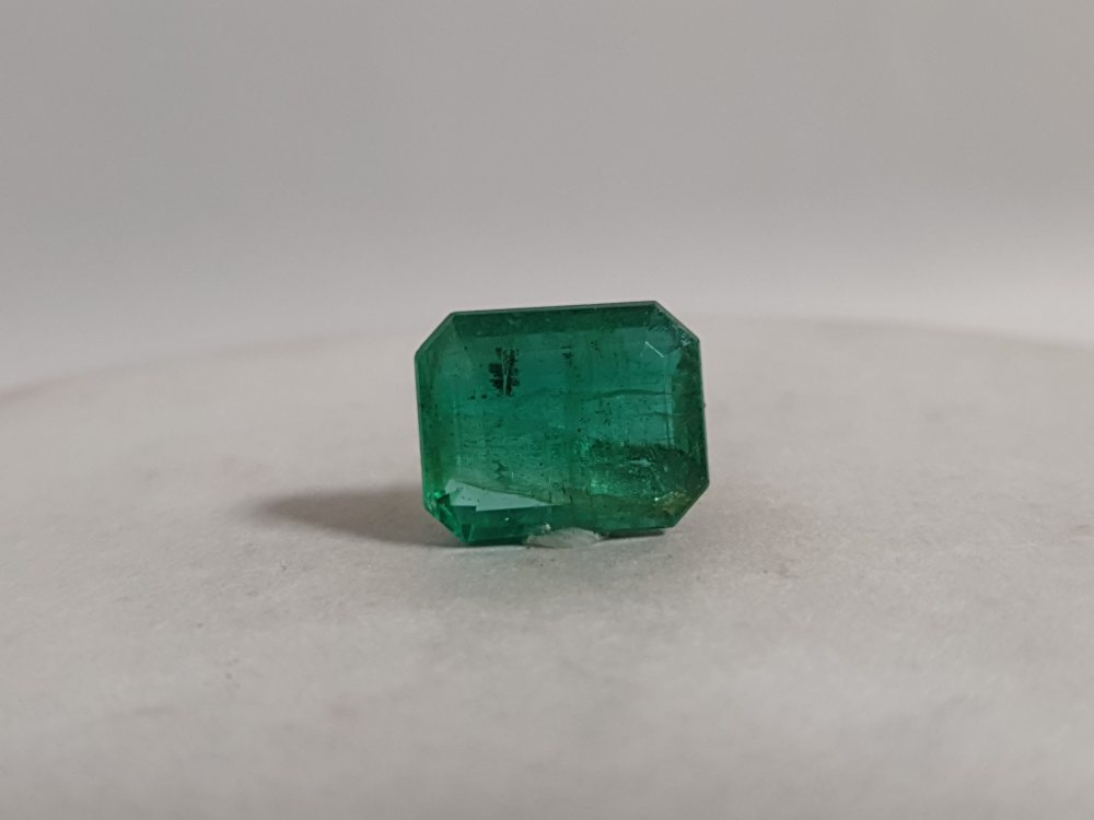 NATURAL EMERALD - 7.09CT