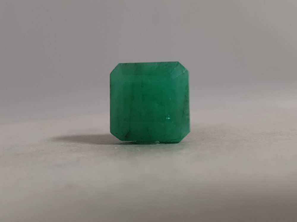NATURAL EMERALD - 9.41CT