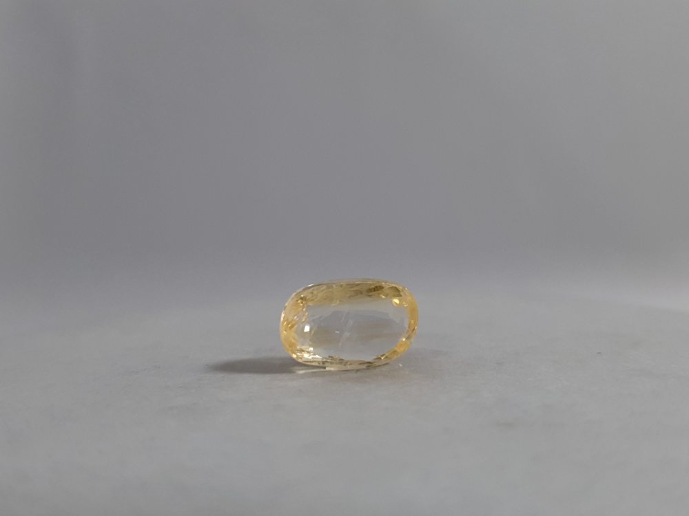 NATURAL PUKHRAJ SILONI  - 6.41CT