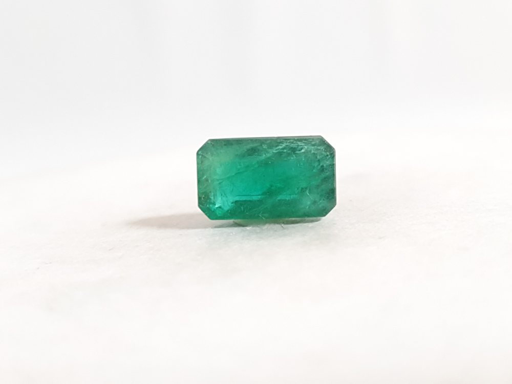 NATURAL EMERALD - 3.78CT
