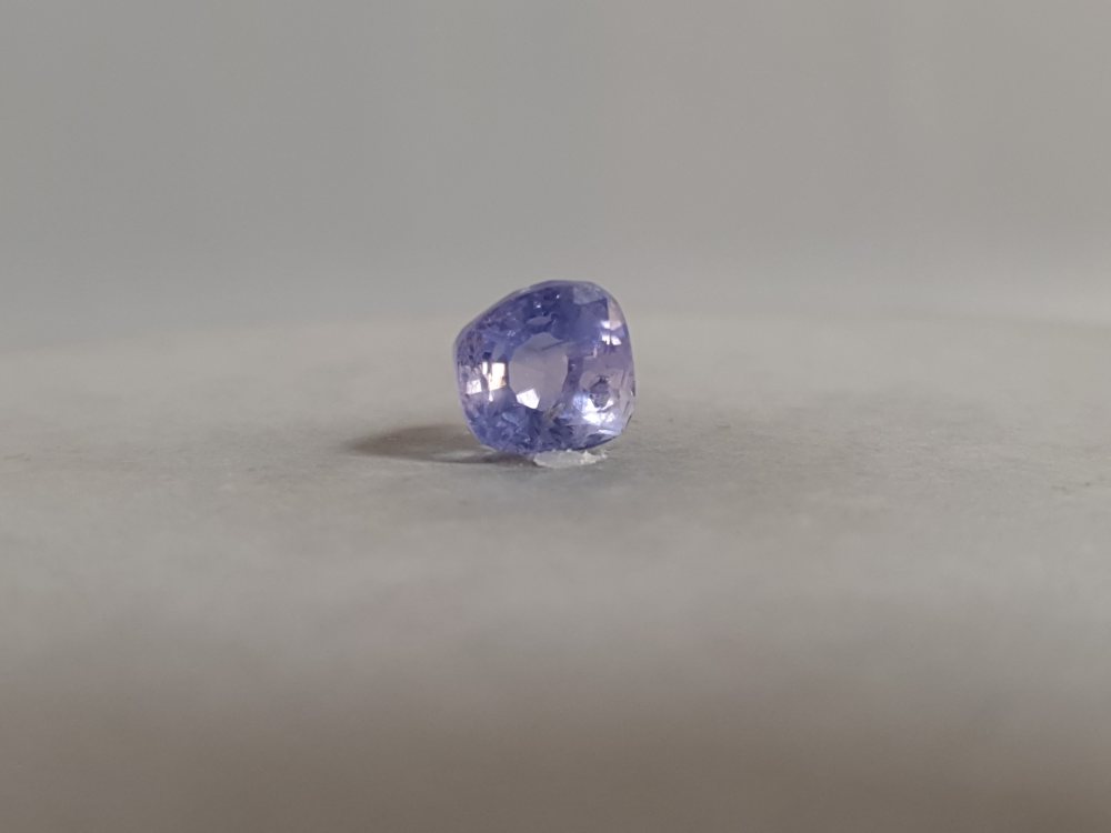 NATURAL NILAM SILONI - 2.93CT