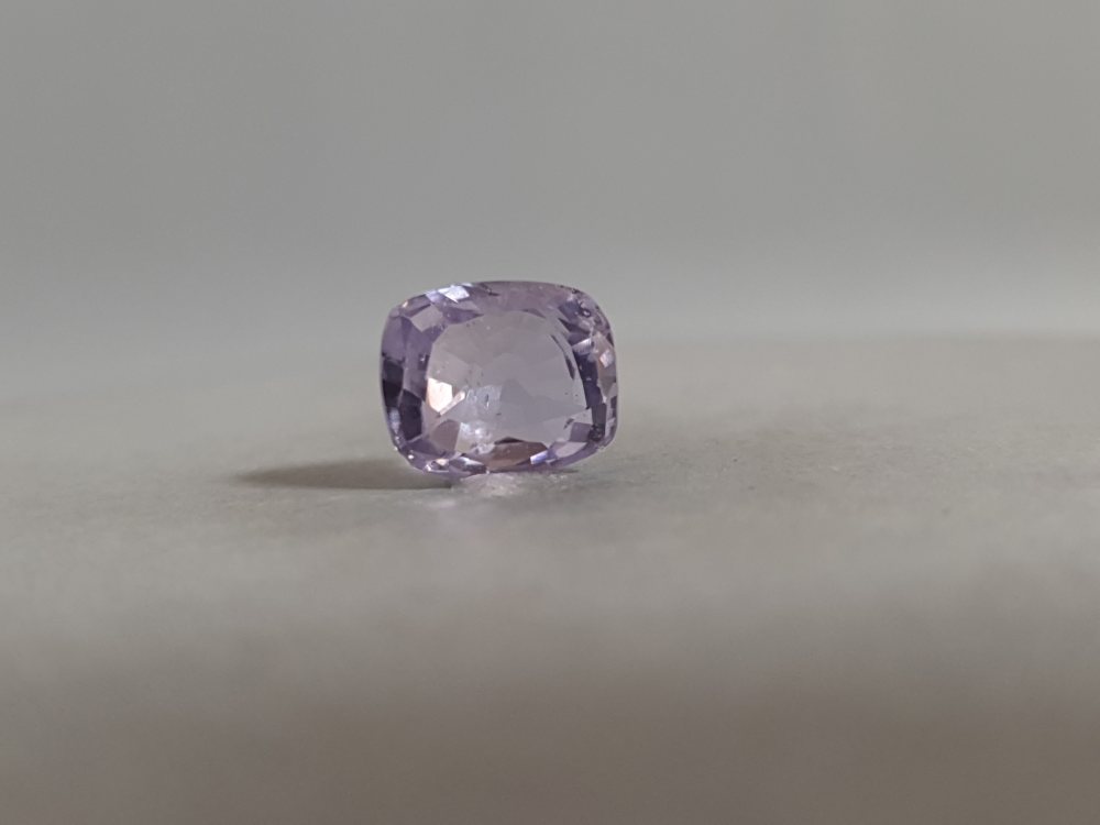 NATURAL NILAM SILONI - 3.09CT