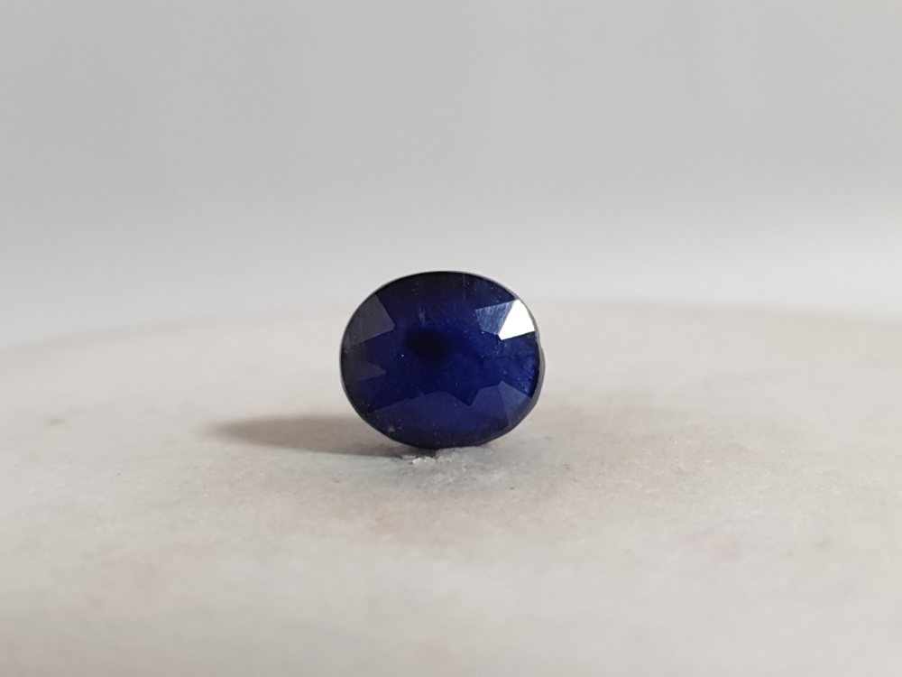 NATURAL BLUE SAPPHIRE GF - 5.61CT