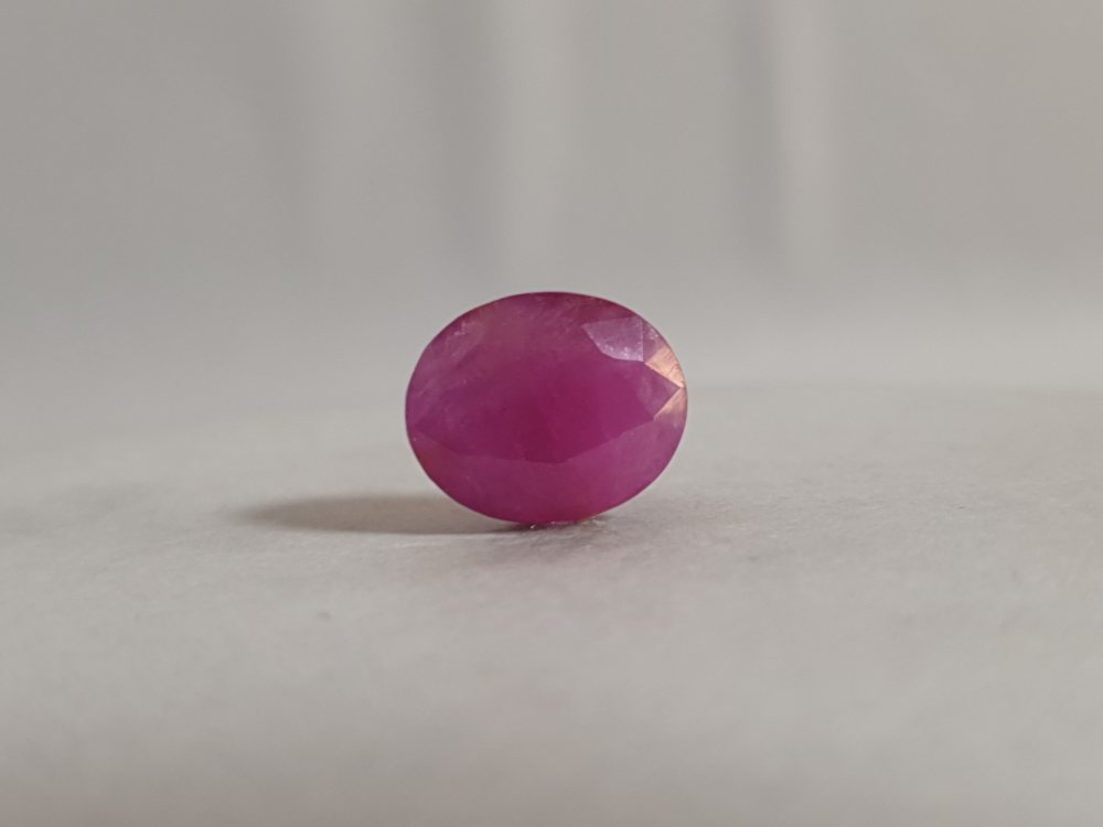NATURAL RUBY UNHEATED - 7.07CT