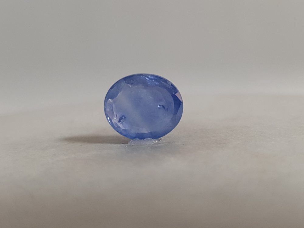 NATURAL NILAM SILONI - 3.97CT