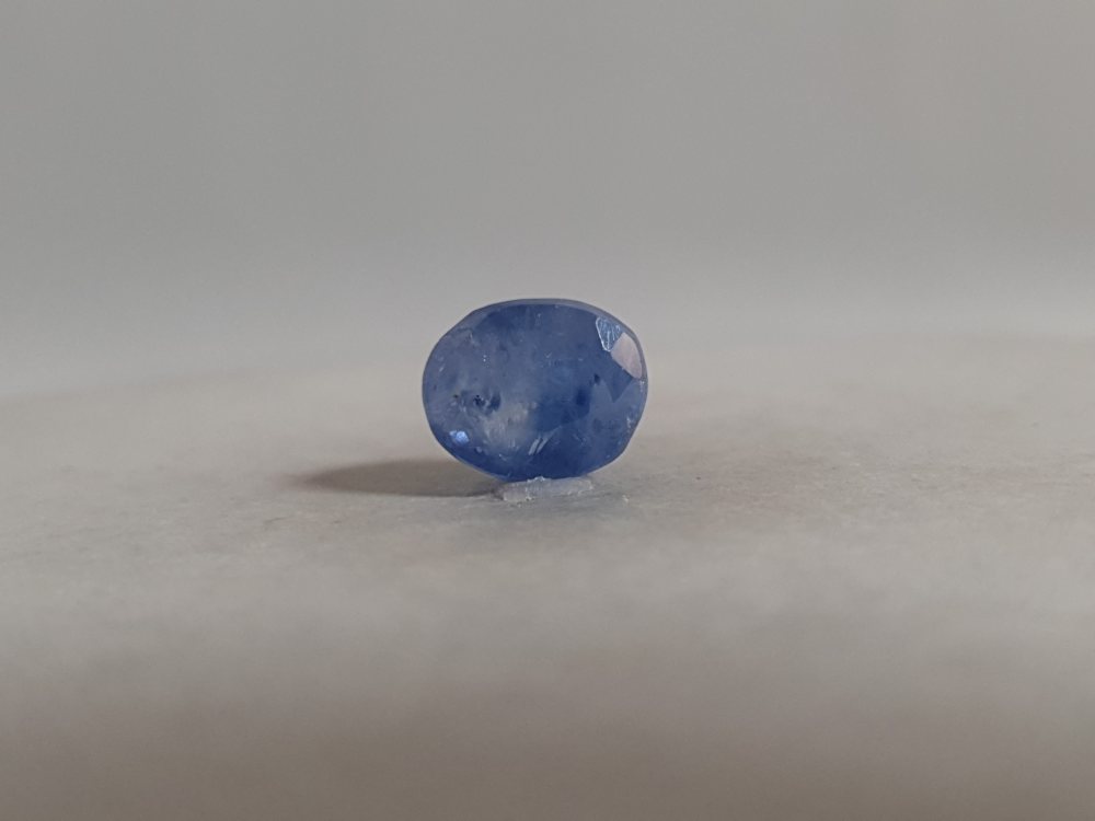 NATURAL NILAM SILONI - 3.97CT