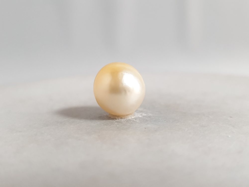 NATURAL SOUTH SEA PEARL  - 4.72CT