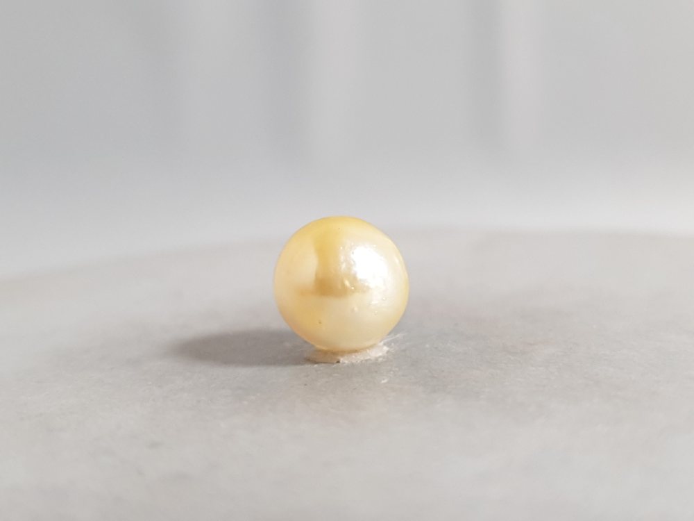 NATURAL SOUTH SEA PEARL  - 4.73CT