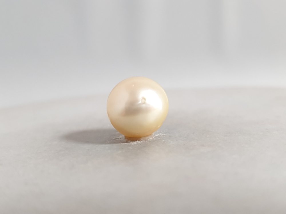 NATURAL SOUTH SEA PEARL  - 4.72CT