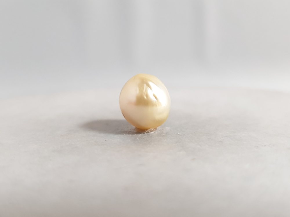 NATURAL SOUTH SEA PEARL  - 4.79CT