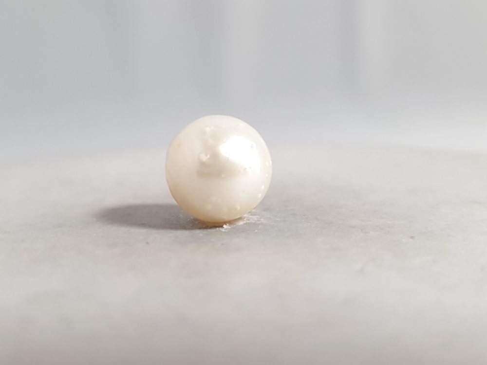 NATURAL SOUTH SEA PEARL  - 5.41CT