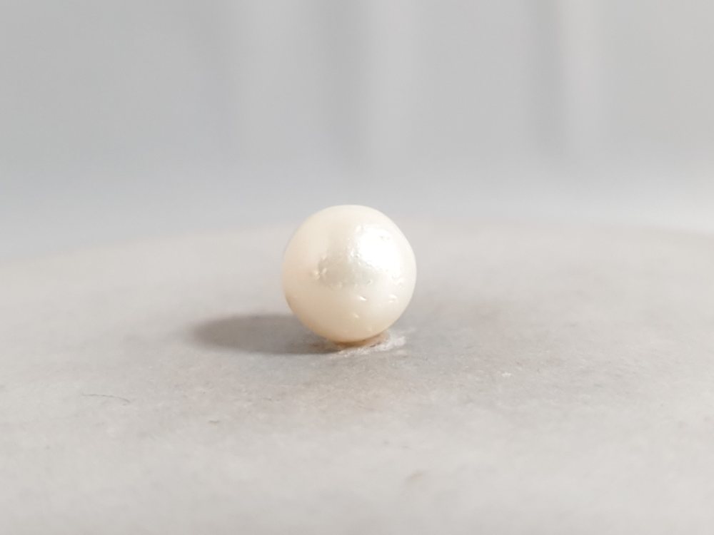 NATURAL SOUTH SEA PEARL  - 5.44CT