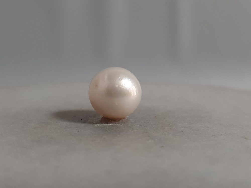 NATURAL SOUTH SEA PEARL  - 6.04CT