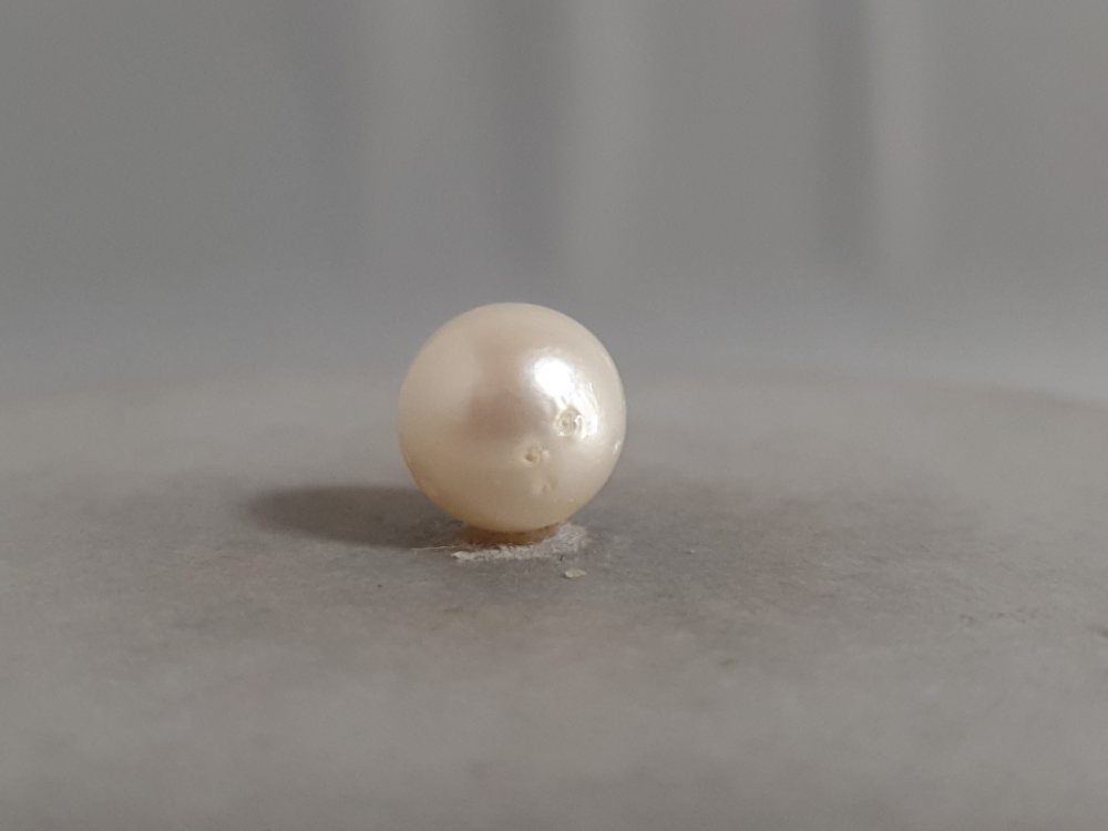 NATURAL SOUTH SEA PEARL  - 6.31CT