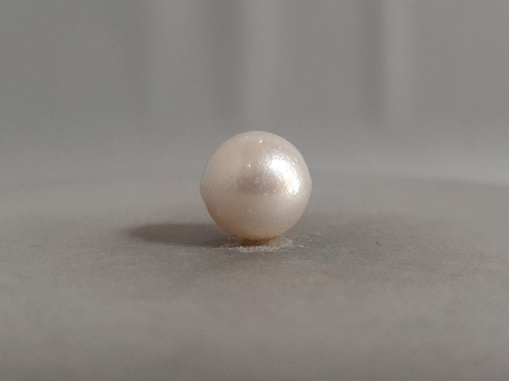 NATURAL SOUTH SEA PEARL  - 6.33CT