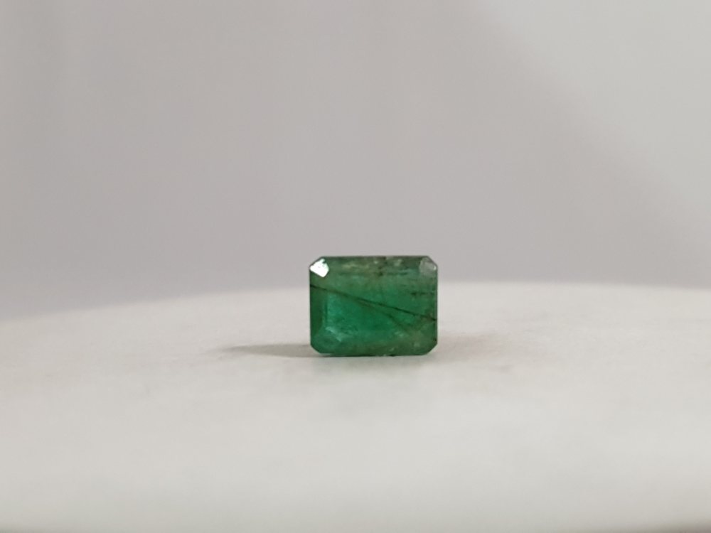 NATURAL EMERALD - 2.76CT