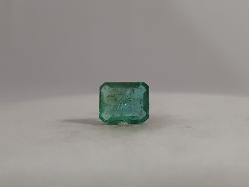 NATURAL EMERALD - 2.8CT