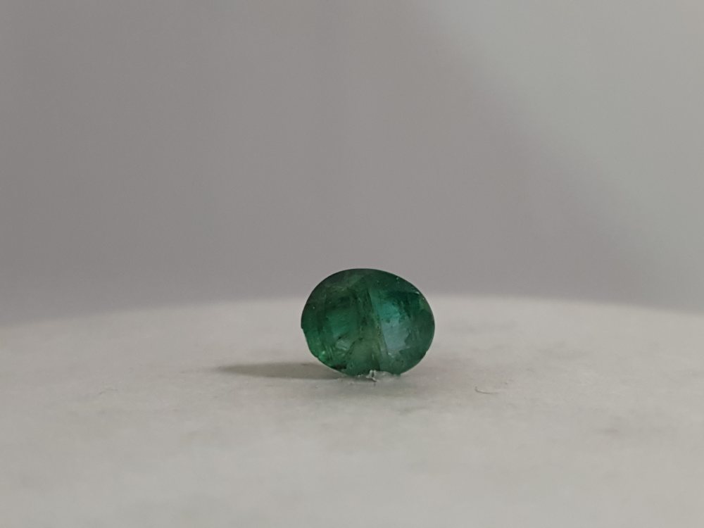 NATURAL EMERALD - 2.9CT