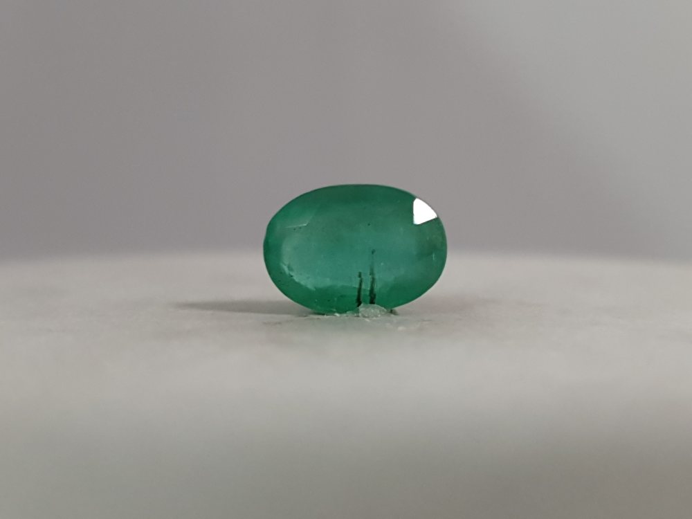 NATURAL EMERALD - 2.92CT