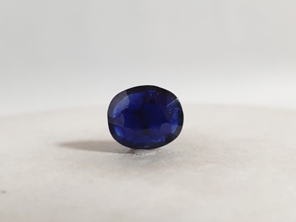 NATURAL BLUE SAPPHIRE (NILAM) - 5.22CT