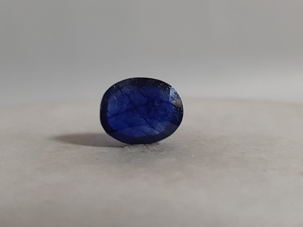 NATURAL BLUE SAPPHIRE (NILAM) - 5.66CT