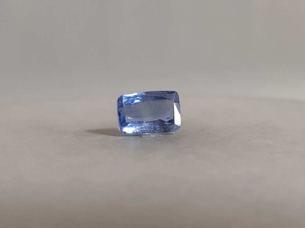 SRILANKA BLUE SAPPHIRE SILONI