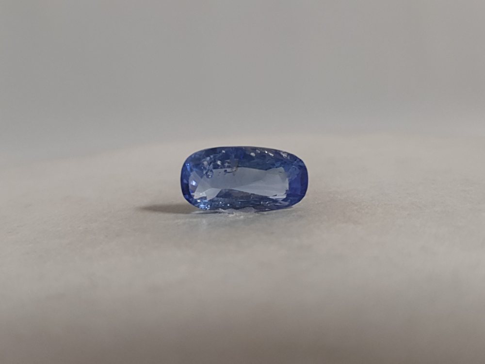 SRILANKA BLUE SAPPHIRE SILONI