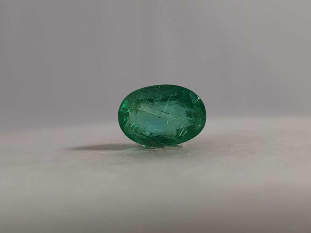 NATURAL EMERALD (PANNA) - 3.91CT