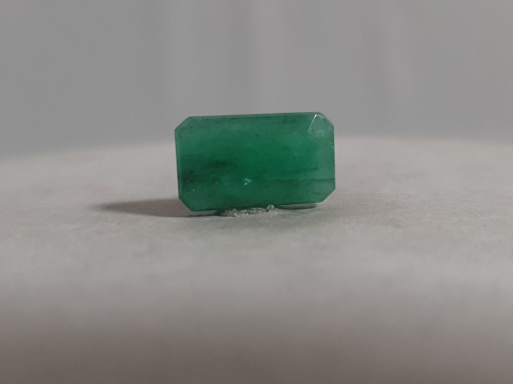NATURAL EMERALD (PANNA) - 4.41CT