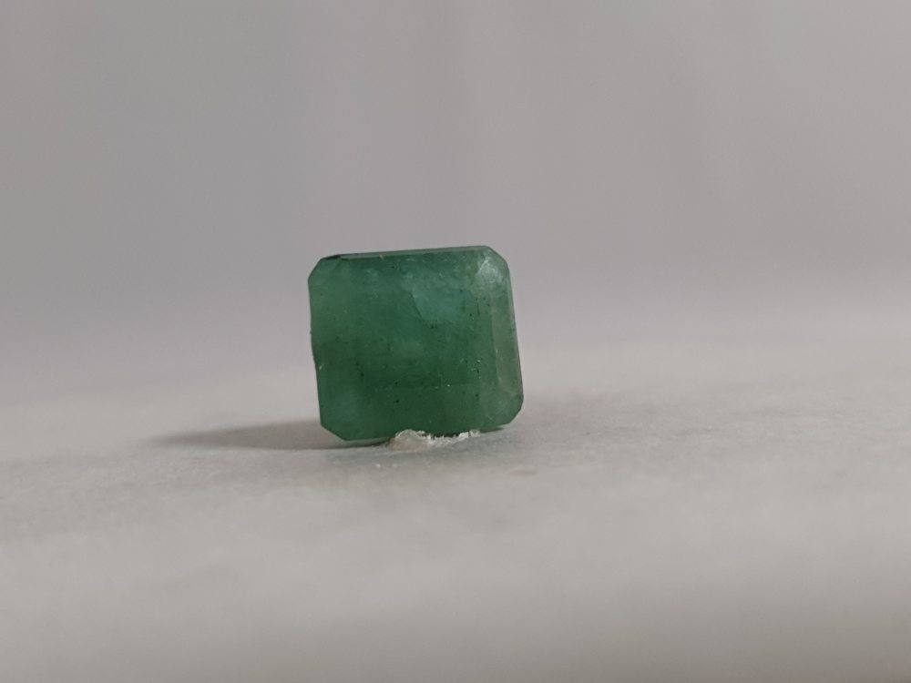 NATURAL EMERALD (PANNA) - 5.81CT