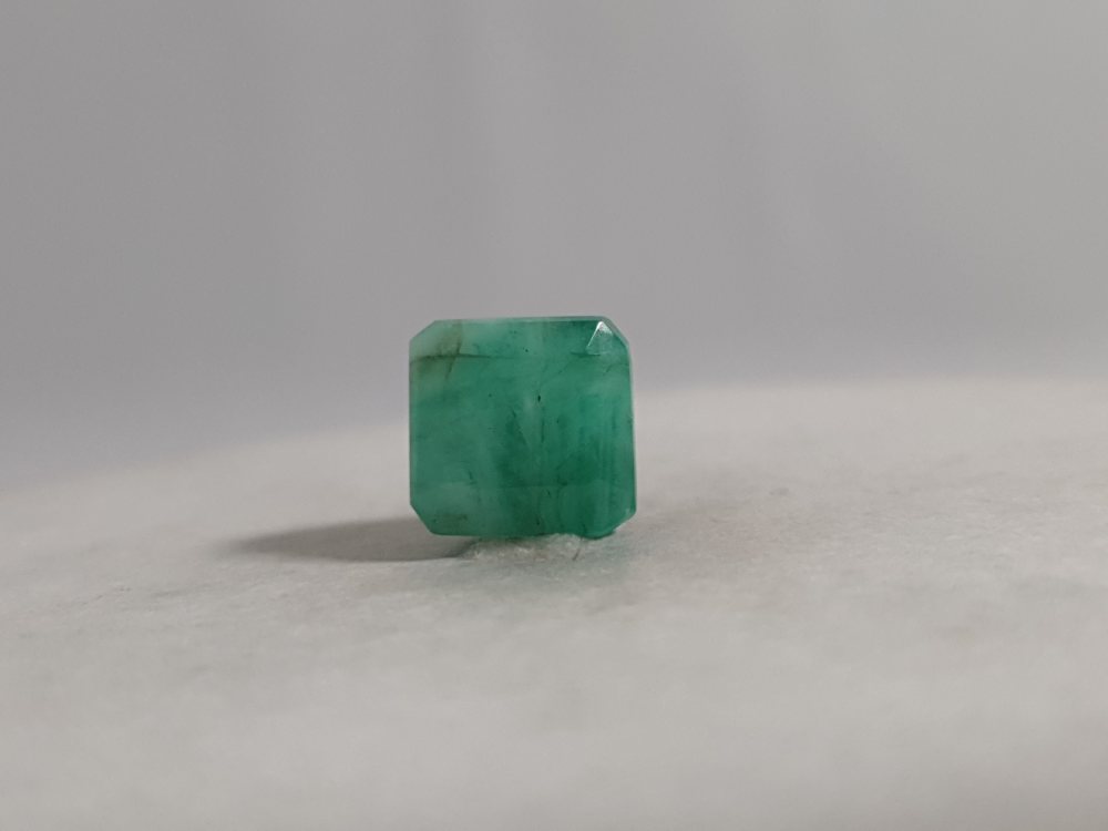 NATURAL EMERALD (PANNA) - 5.85CT