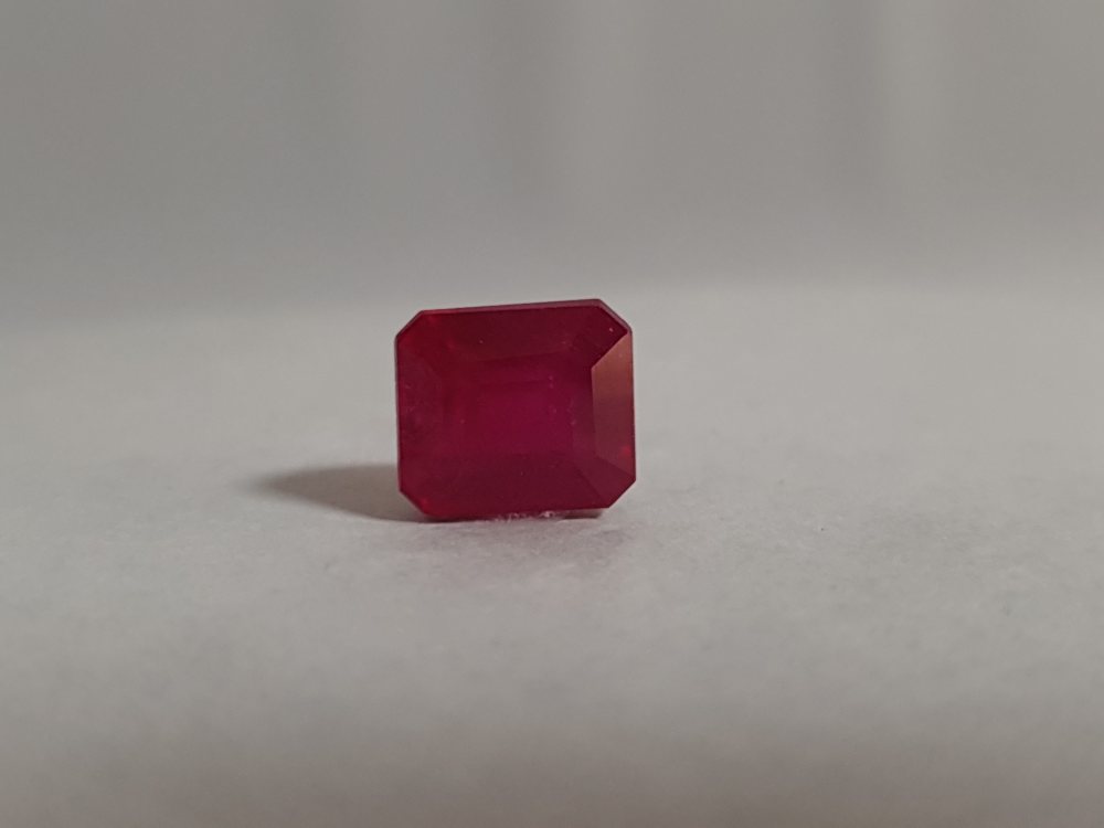 NATURAL RUBY (MANAK) - 3.92CT