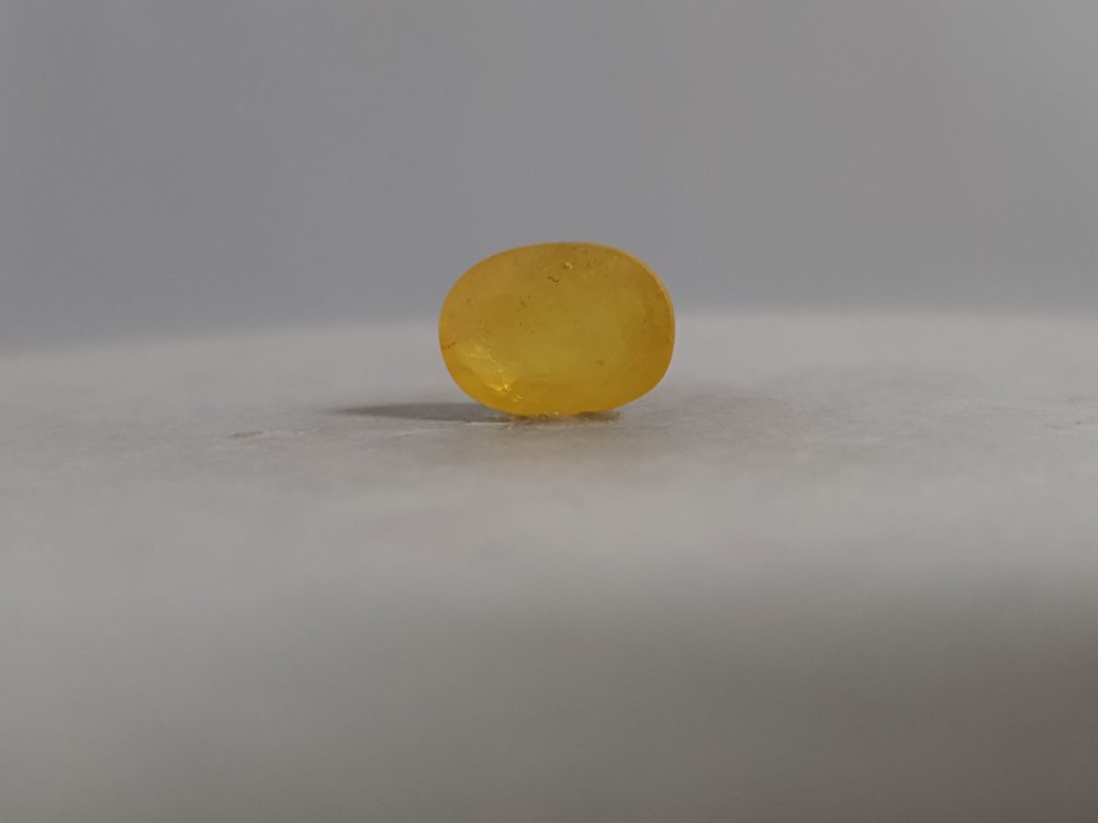 NATURAL YELLOW SAPPHIRE (PUKHRAJ) BANGKOK - 2.65CT