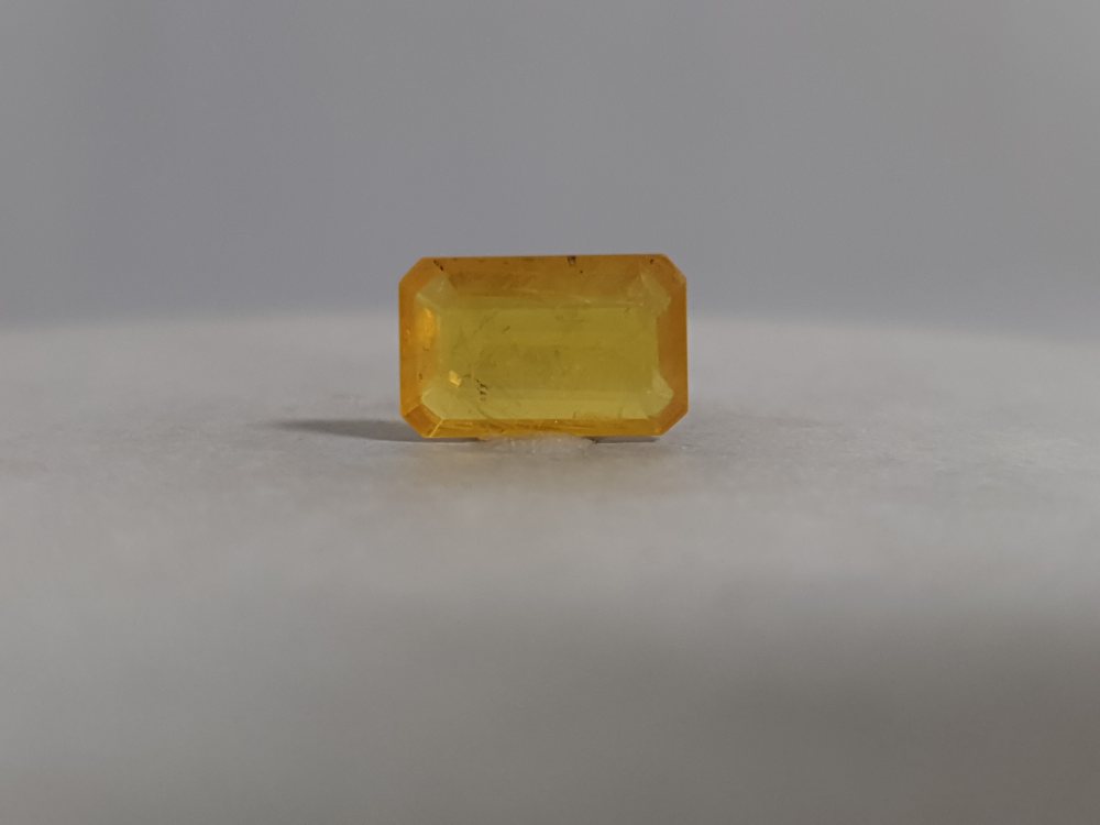 BANGKOK YELLOW SAPPHIRE BANGKOK PUKHRAJ