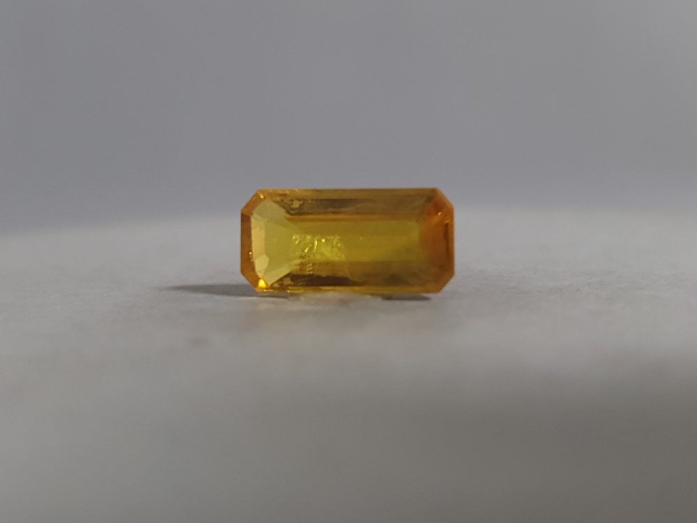 BANGKOK YELLOW SAPPHIRE BANGKOK PUKHRAJ