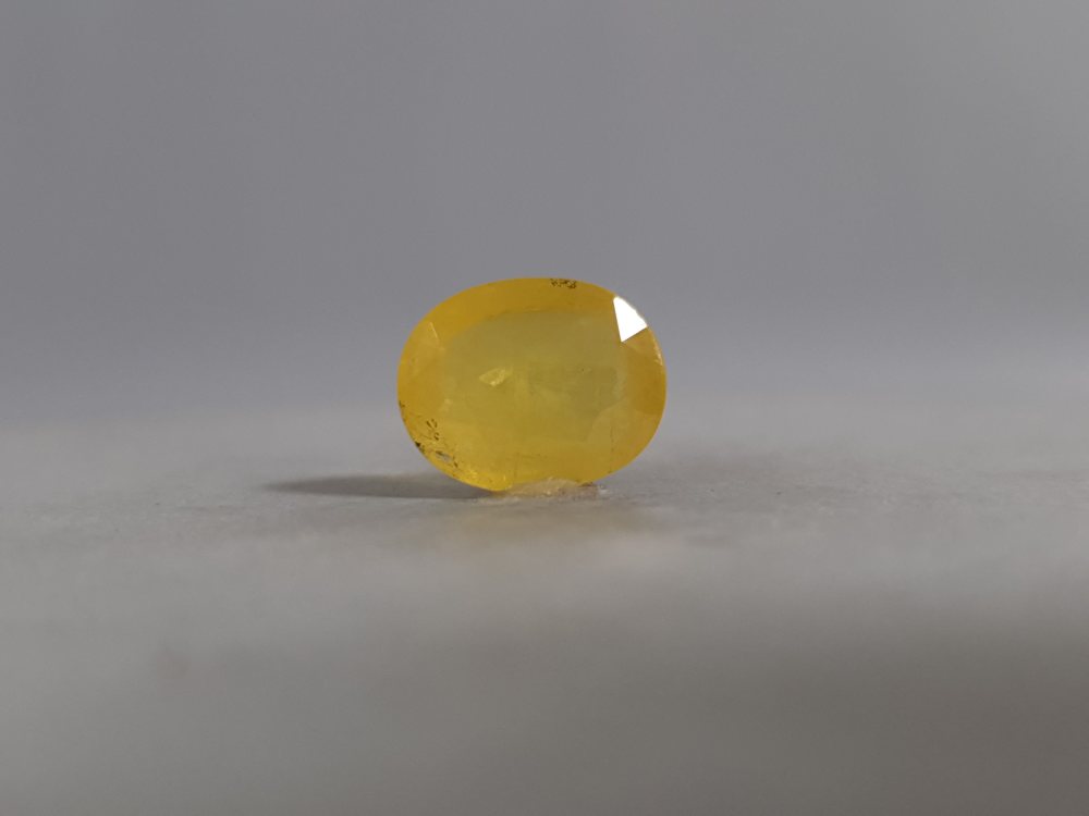 BANGKOK YELLOW SAPPHIRE BANGKOK PUKHRAJ