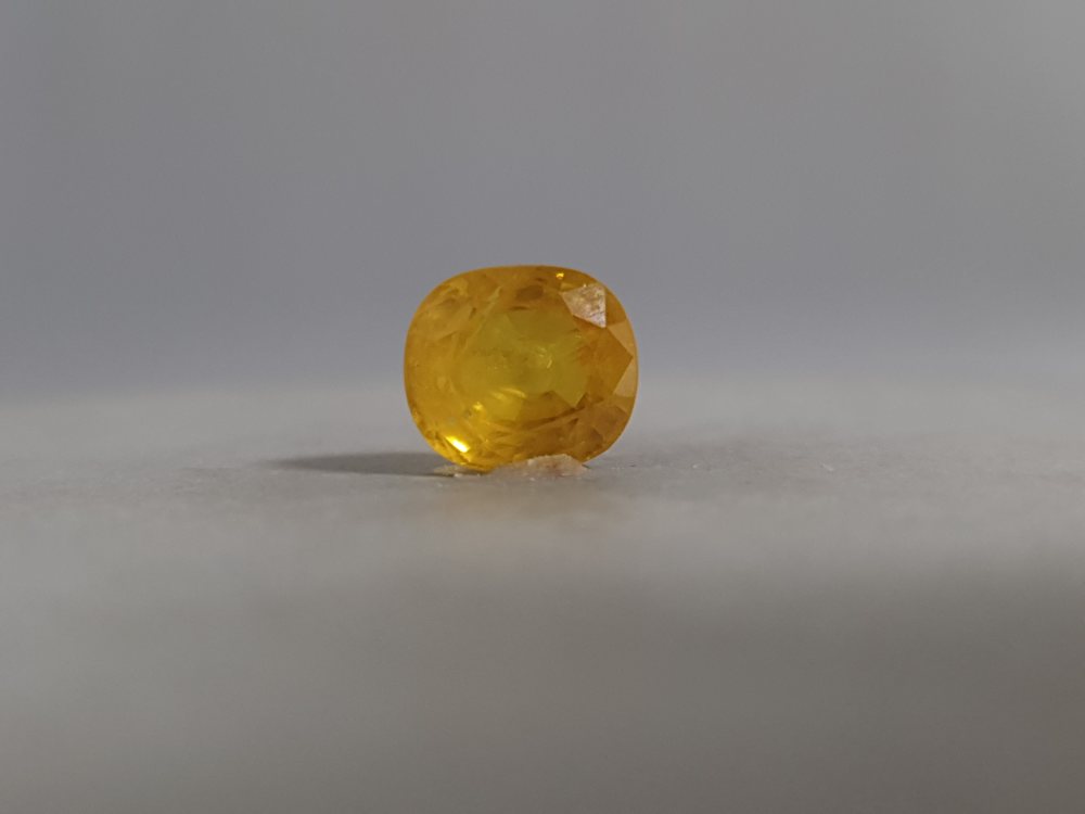 BANGKOK YELLOW SAPPHIRE BANGKOK PUKHRAJ