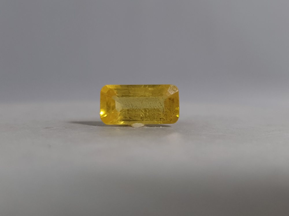 BANGKOK YELLOW SAPPHIRE BANGKOK PUKHRAJ