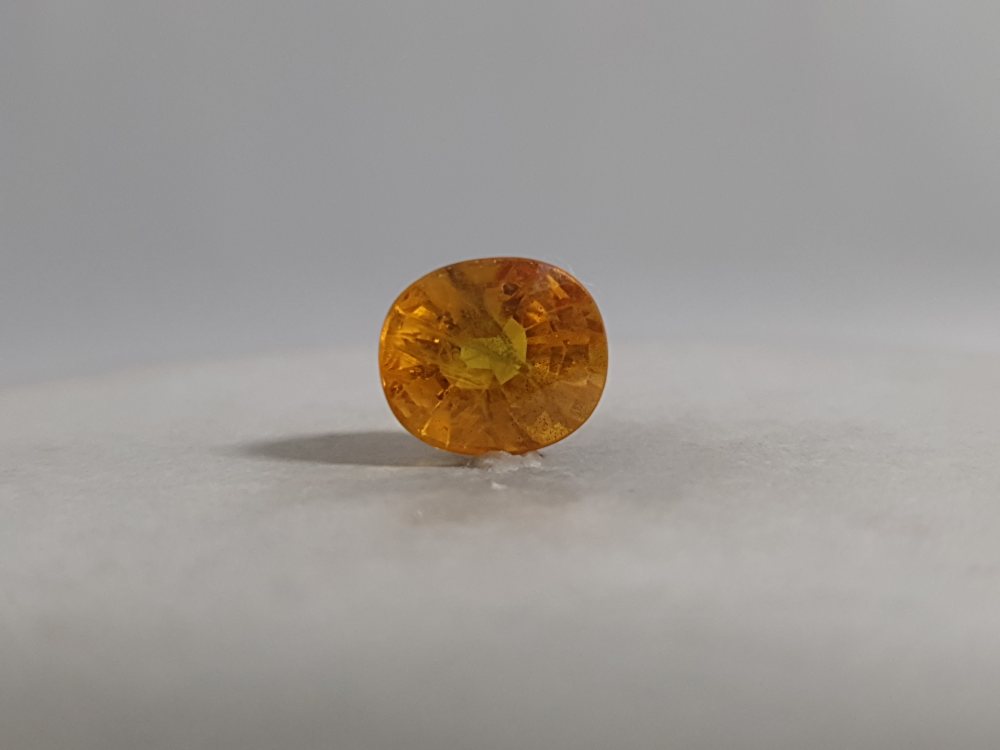 NATURAL YELLOW SAPPHIRE (PUKHRAJ) BANGKOK - 5.92CT