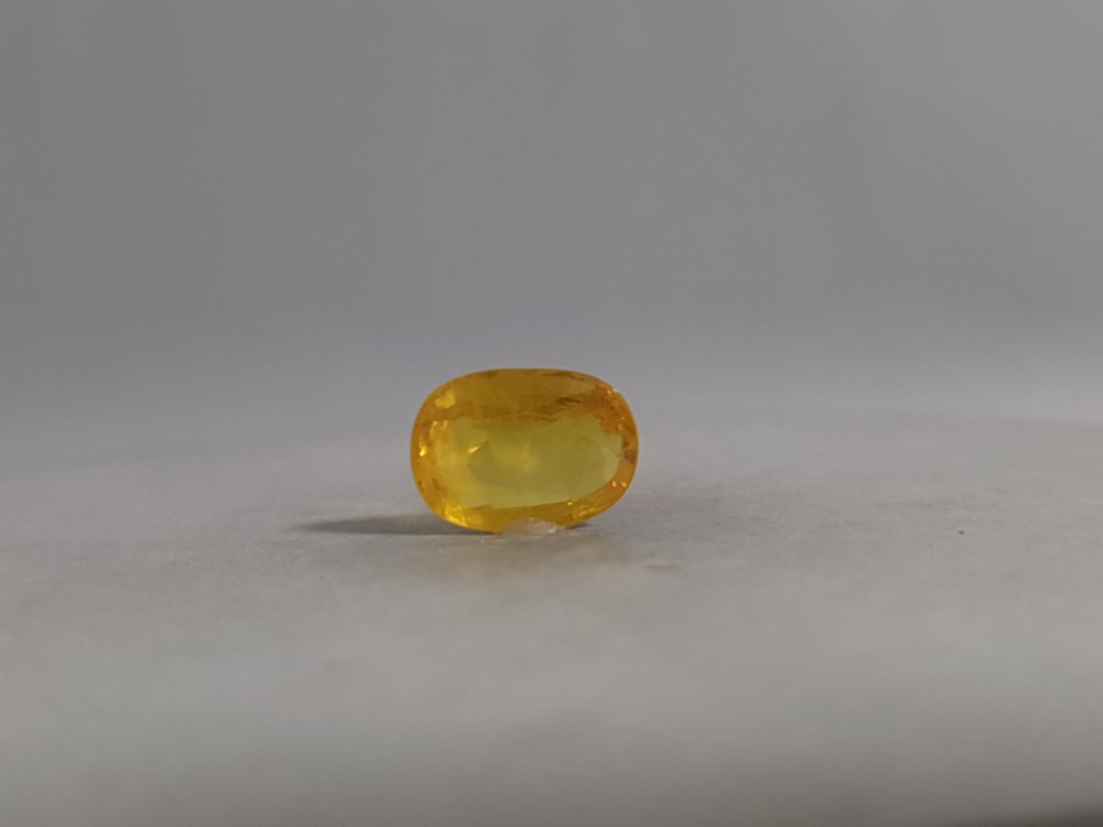 BANGKOK YELLOW SAPPHIRE BANGKOK PUKHRAJ