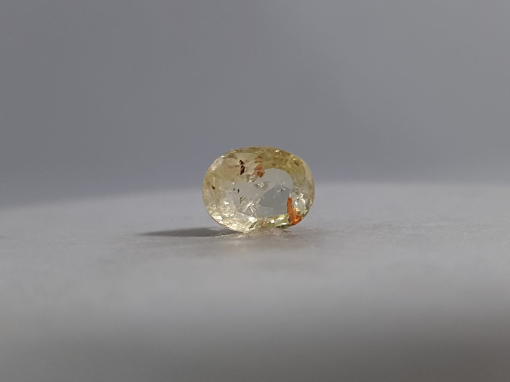 NATURAL YELLOW SAPPHIRE (PUKHRAJ) - 2.81CT