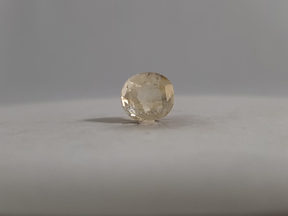 NATURAL YELLOW SAPPHIRE (PUKHRAJ) - 3.32CT