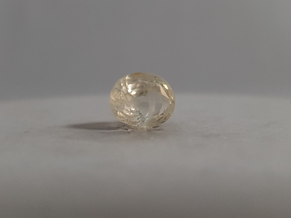 NATURAL YELLOW SAPPHIRE (PUKHRAJ) - 3.54CT
