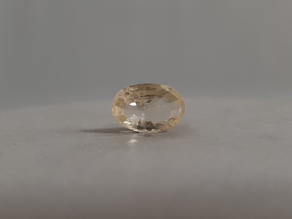 NATURAL YELLOW SAPPHIRE (PUKHRAJ) - 3.05CT