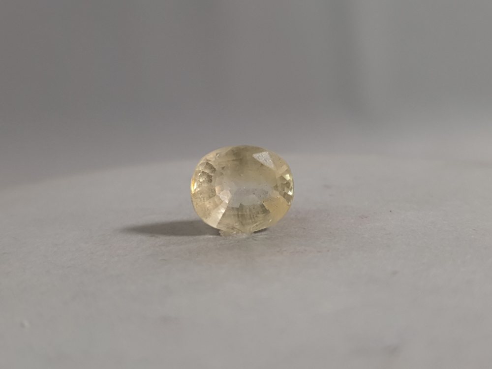 SRI LANKA YELLOW SAPPHIRE SILONI PUKHRAJ