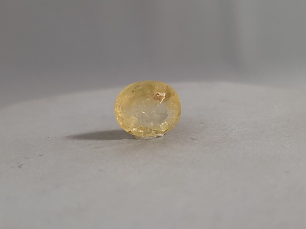 SRI LANKA YELLOW SAPPHIRE SILONI PUKHRAJ