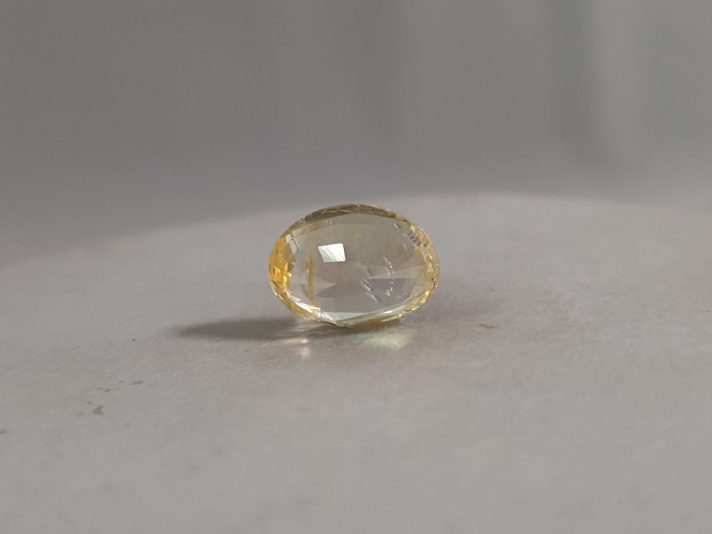 SRI LANKA YELLOW SAPPHIRE SILONI PUKHRAJ