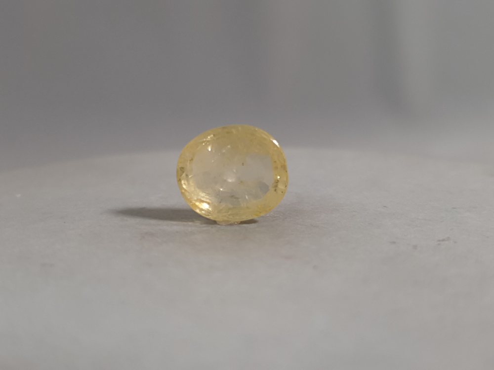 SRI LANKA YELLOW SAPPHIRE SILONI PUKHRAJ
