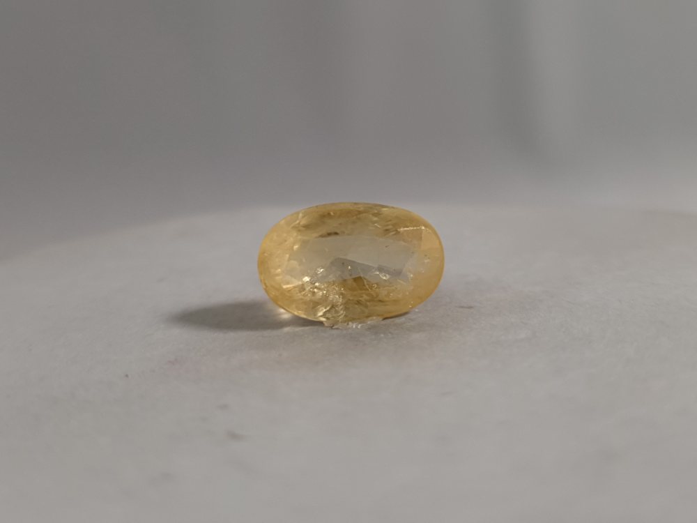 SRI LANKA YELLOW SAPPHIRE SILONI PUKHRAJ